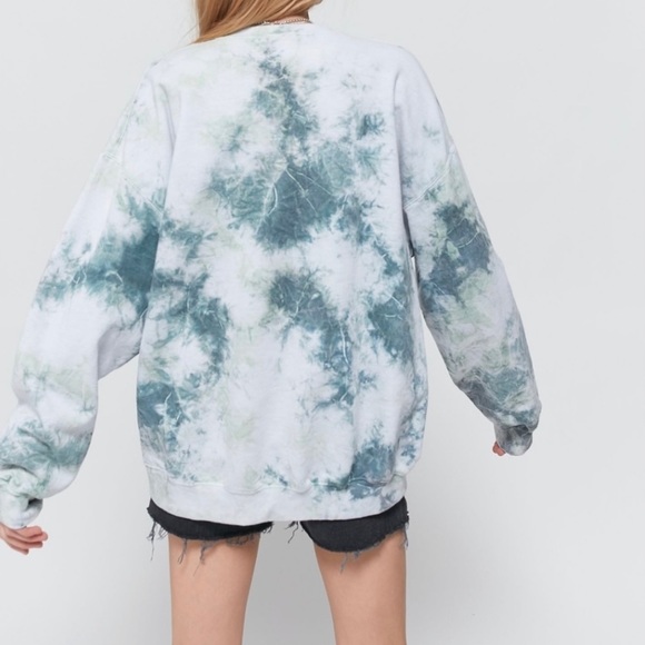 Urban Outfitters Urban Renewal sweatshirt - Picture 2 of 2